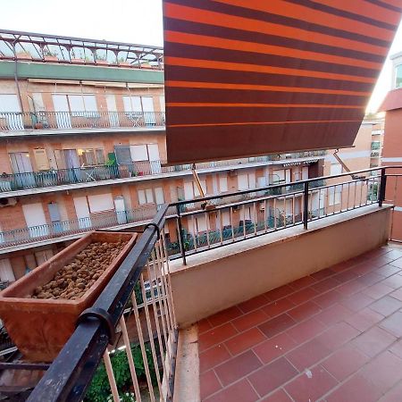 מלון צ'יאמפינו 12Min Da Roma Centro Stanza Grande E Luminosa מראה חיצוני תמונה